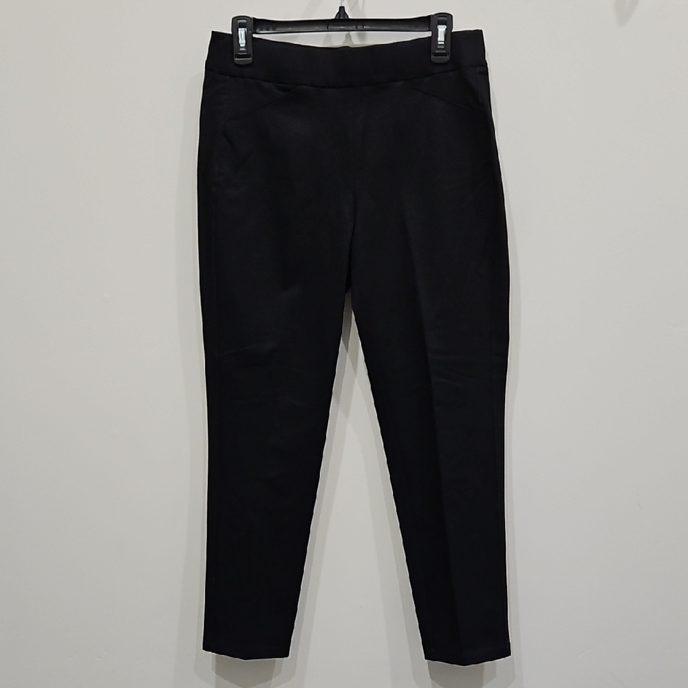 Chico's Black Ankle Cropped Pants